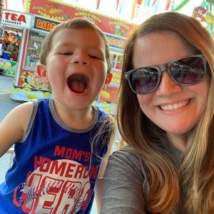 Meet your Posher, April